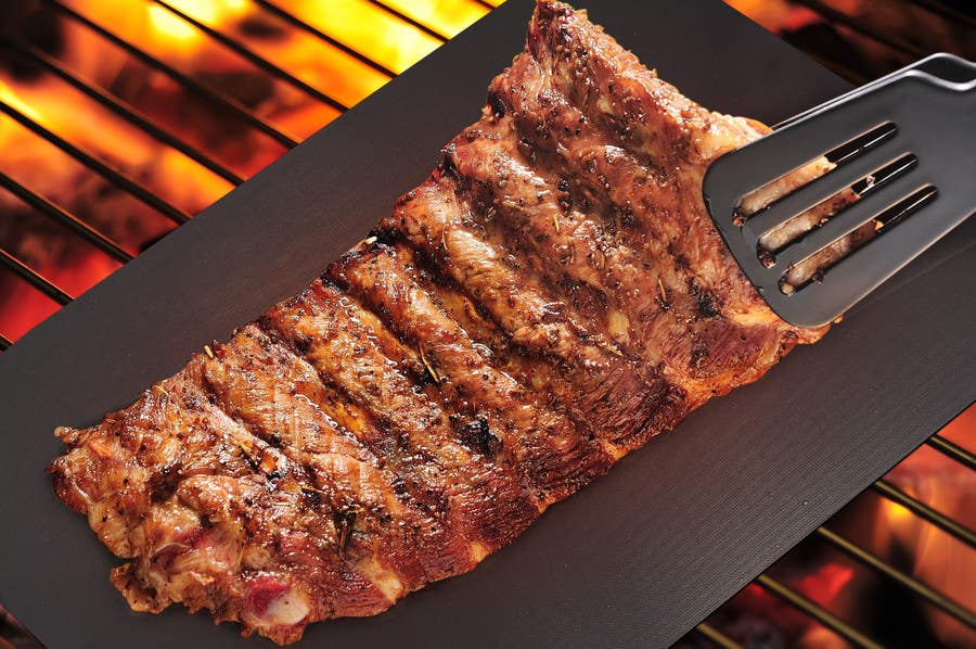 Proposition n°13 du concours                                                 EASY JOB! Photoshop a bbq mat into a bbq grill picture
                                            