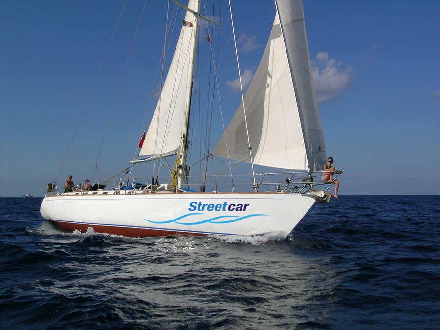 Proposition n°10 du concours                                                 Design a Logo for Streetcar - 32 foot racing yacht
                                            